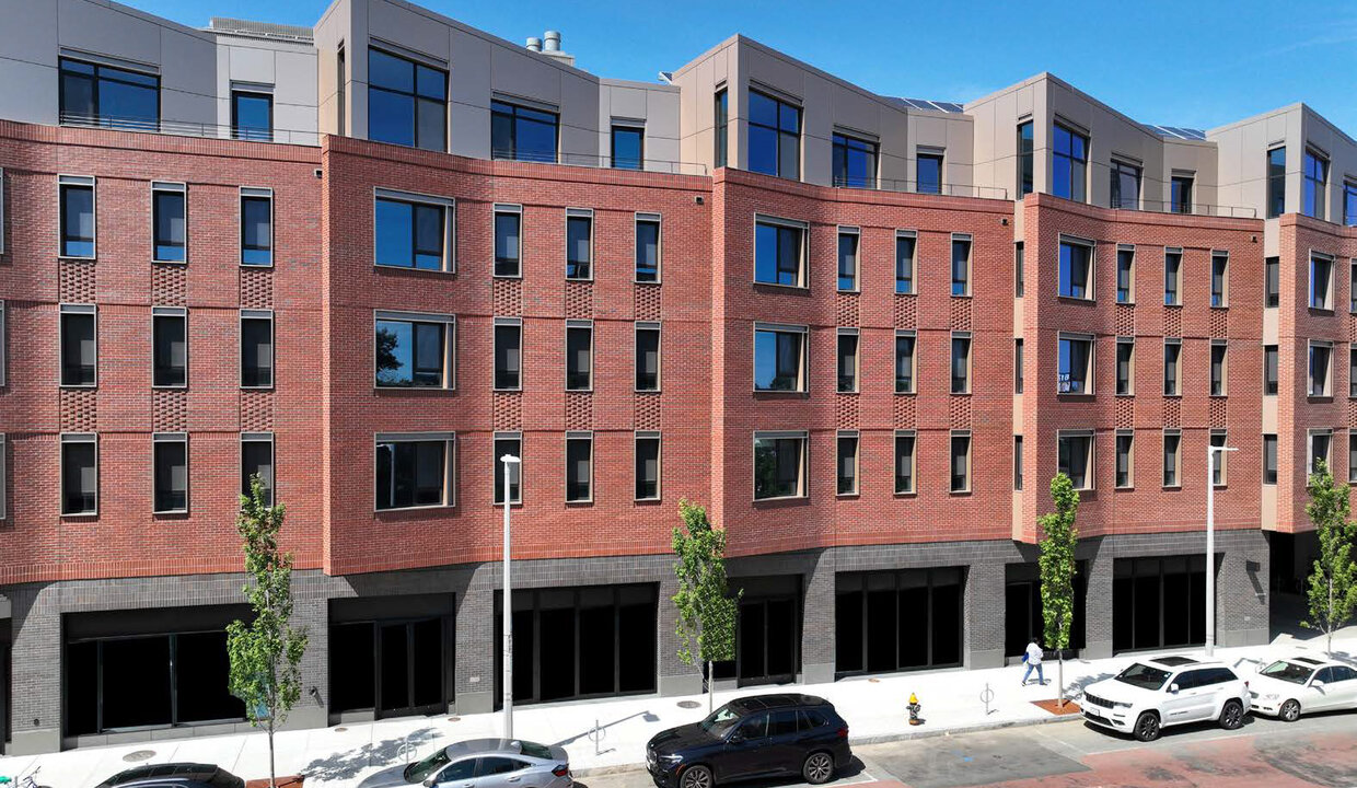 55 Brighton Ave